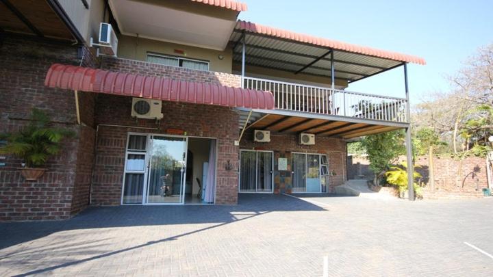 Ingwe Guesthouse Mbombela Esterno foto