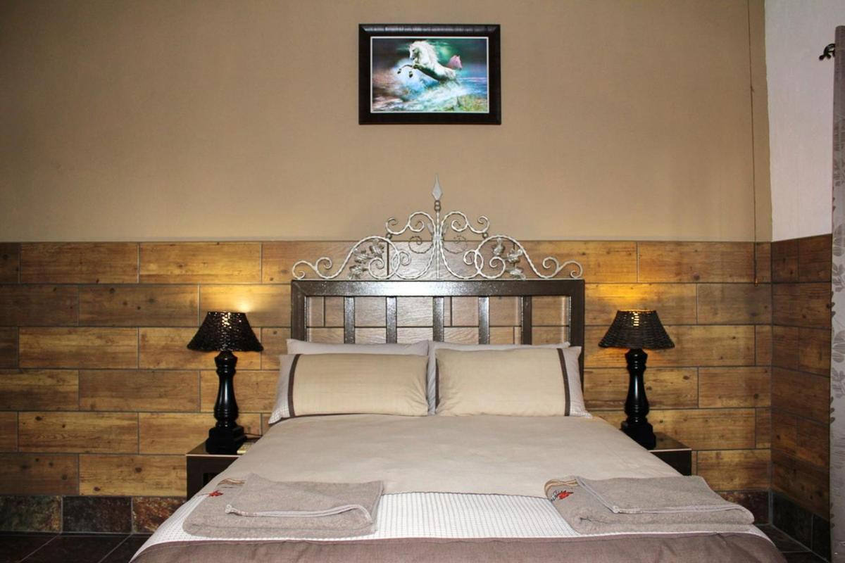 Ingwe Guesthouse Mbombela Esterno foto