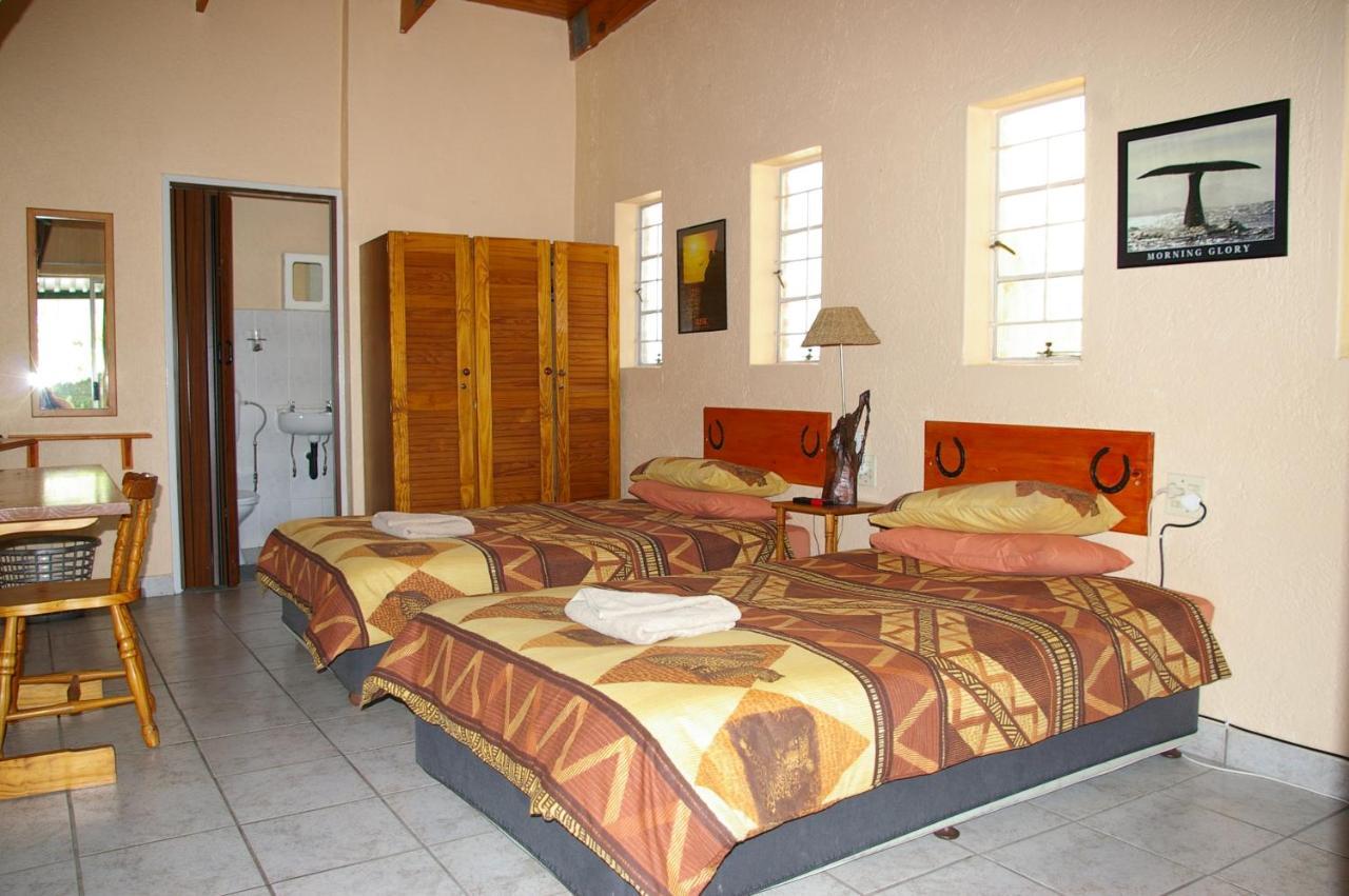 Ingwe Guesthouse Mbombela Esterno foto